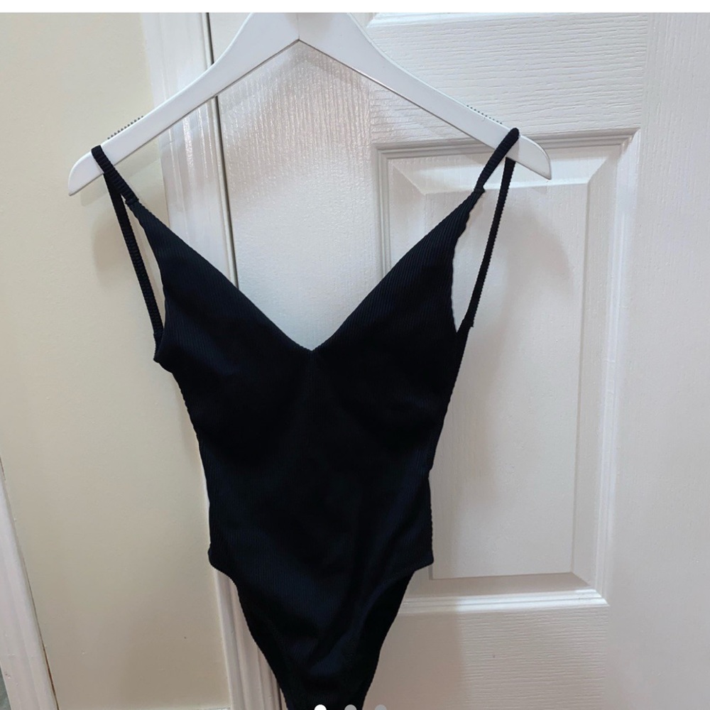 🖤🖤TOPSHOP RIBBED SWIM/ BODYSUIT🖤🖤
